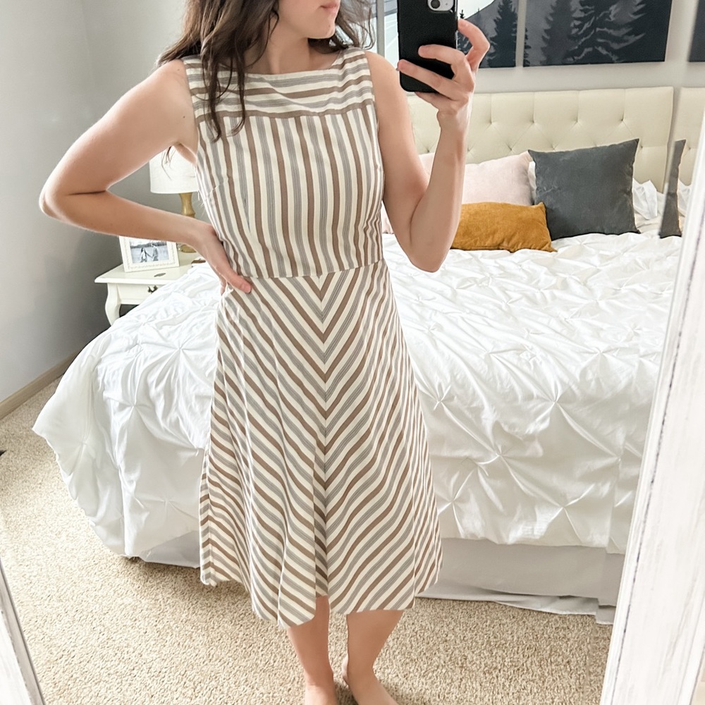 Veeko neutral striped a line dress